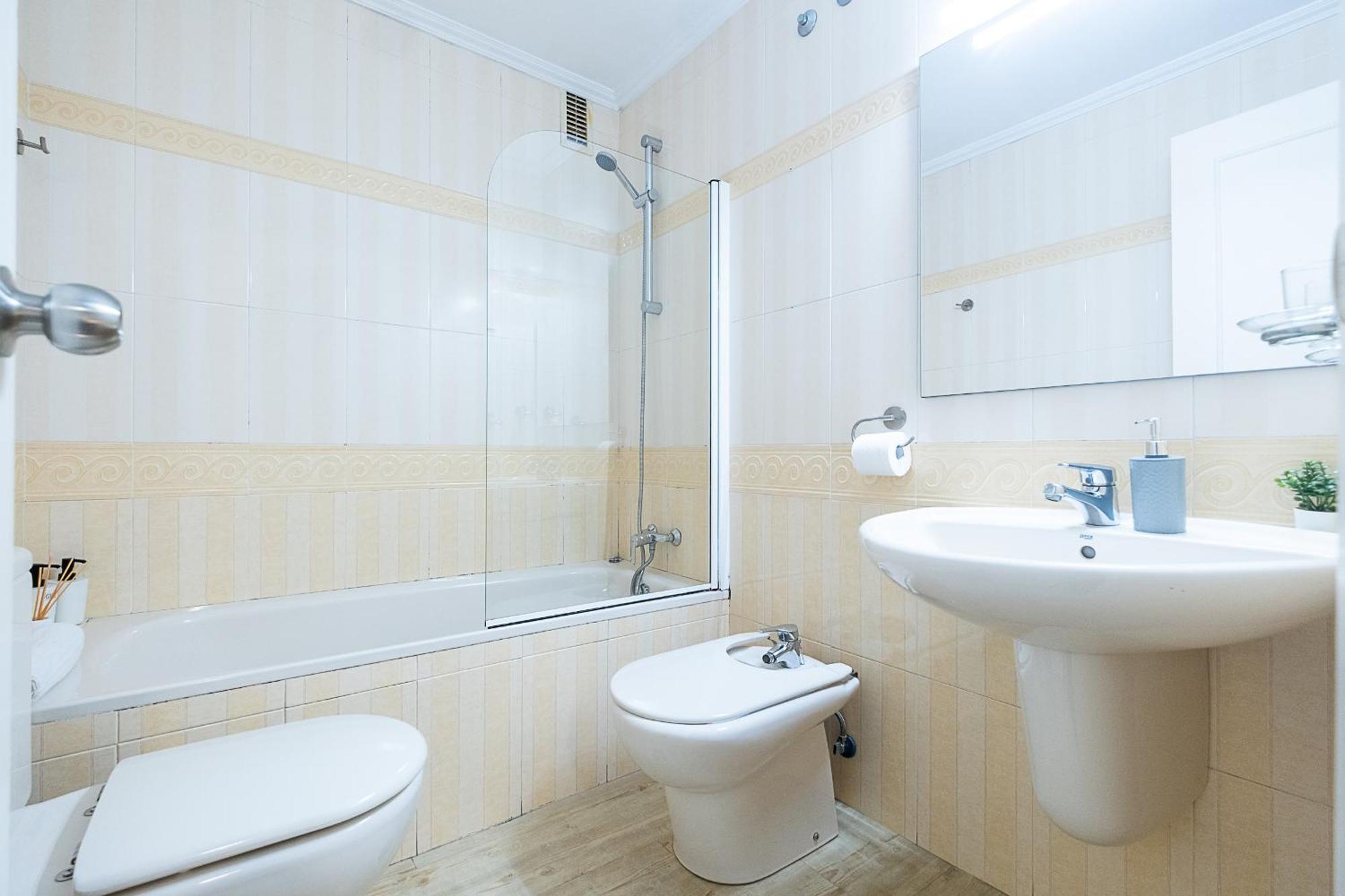 Apartamento New Folch Sevilla A Екстериор снимка