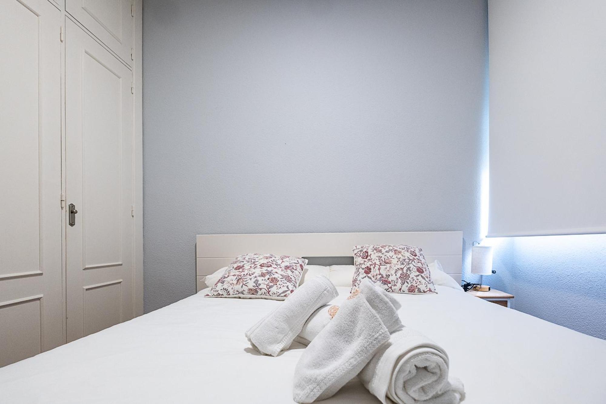 Apartamento New Folch Sevilla A Екстериор снимка