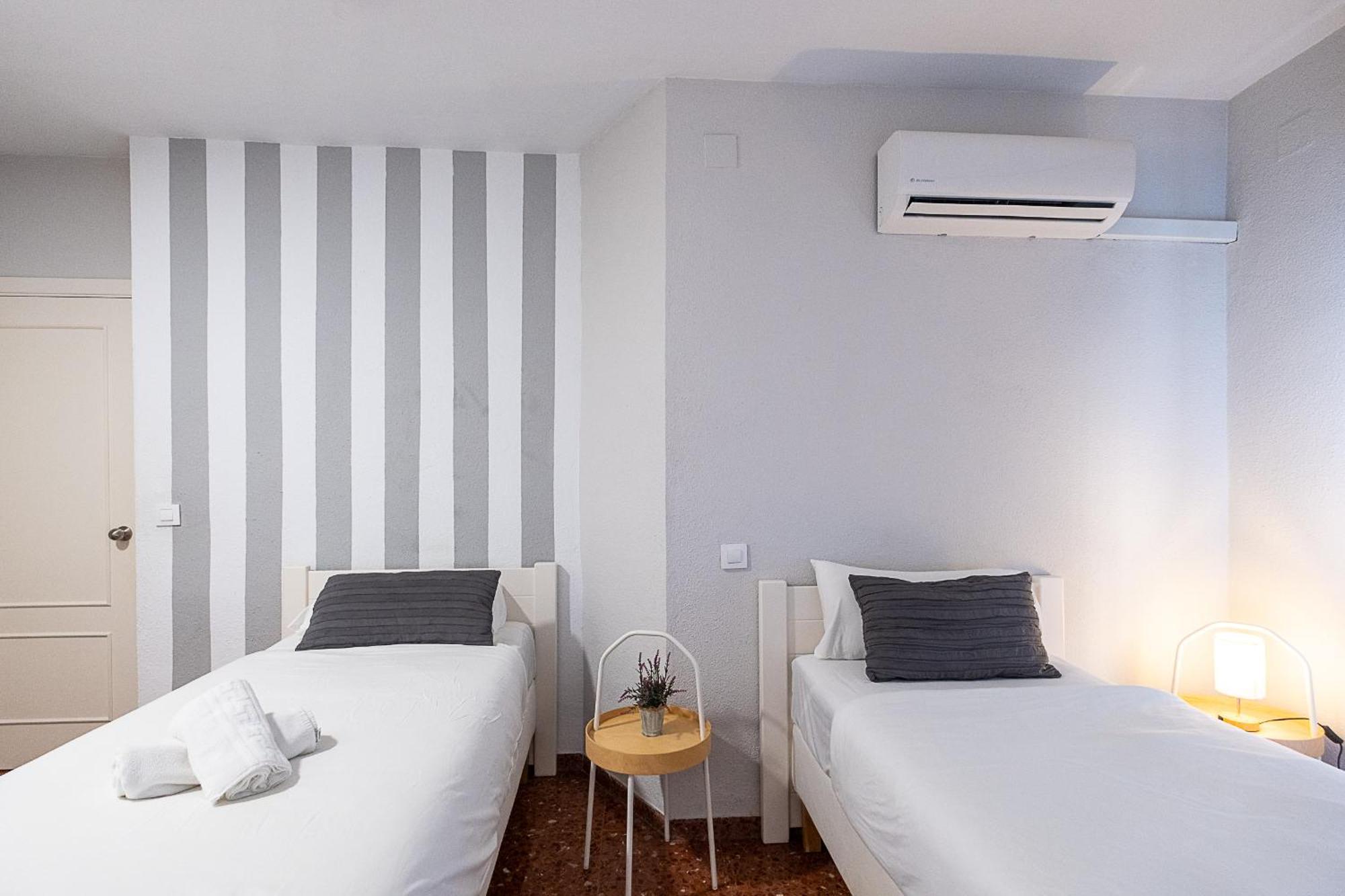 Apartamento New Folch Sevilla A Екстериор снимка