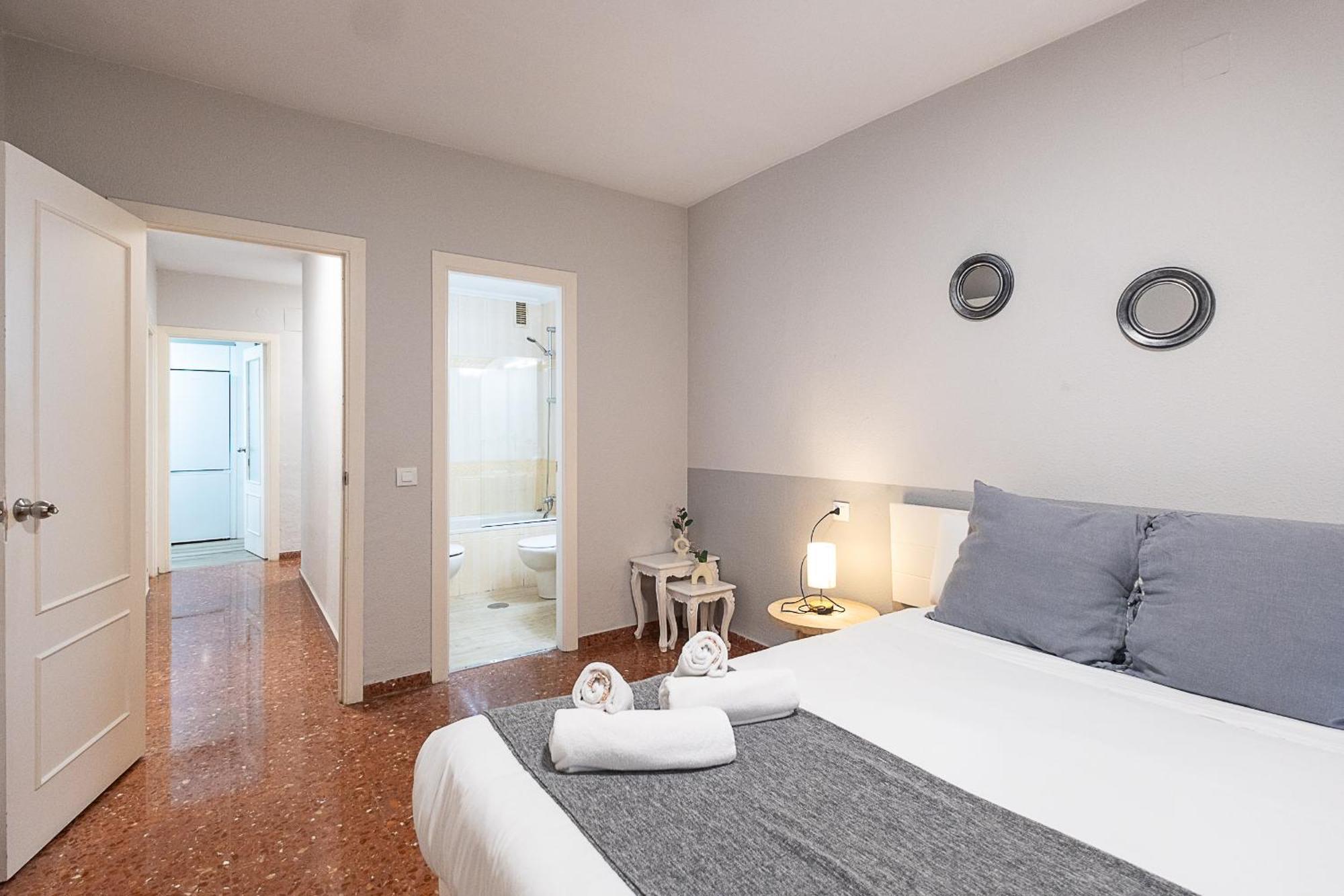 Apartamento New Folch Sevilla A Екстериор снимка
